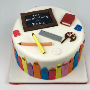 Buntstift Torte Einschulung rund Fondant