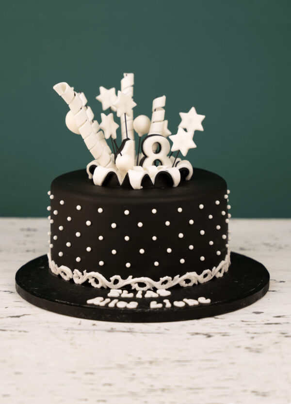 Feuerwerkstorte zum Geburtstag