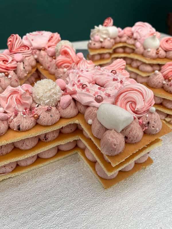 Lettercake Detail