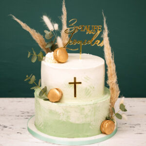 Moderne zweistöckige Torte für christliche Feiern